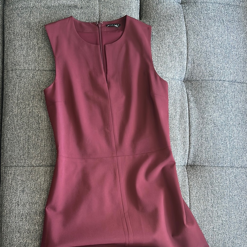 Theory Burgundy Sleeveless Sheath Mini Dress for Cocktail
